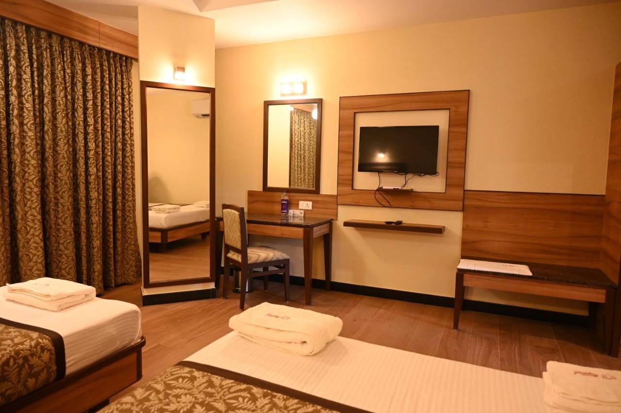 Hotel Sms Grand Imperial Vellore Exterior foto